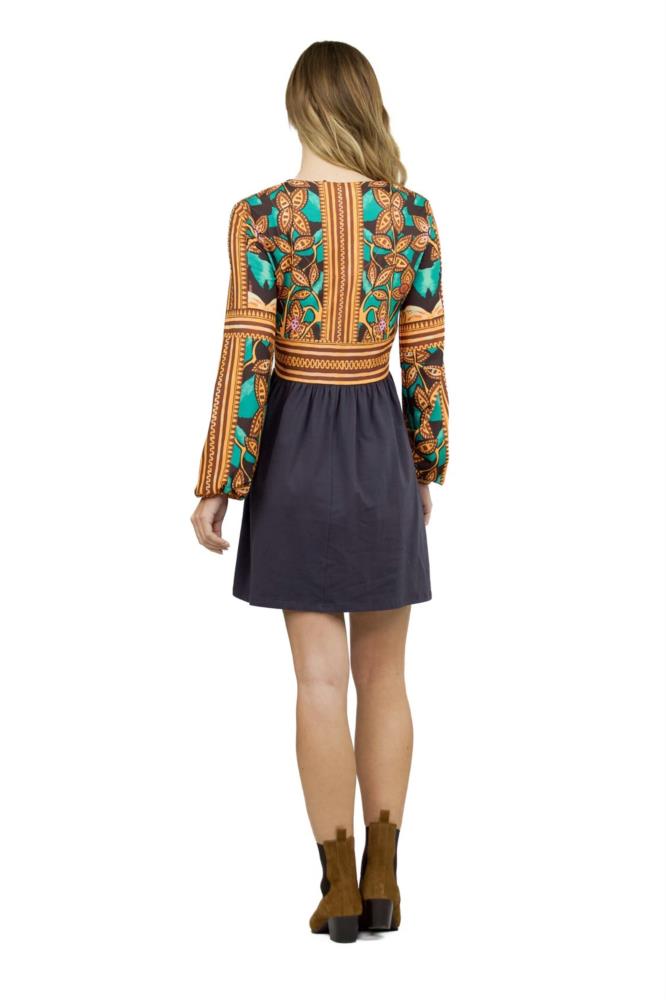 Vestido estampado jirafa con falda lisa Malalá Africa trasera